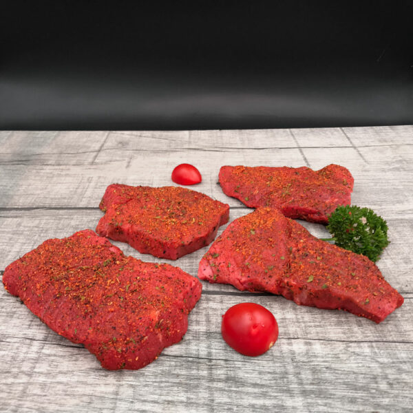 4439-Highlandbeef-Bratenstuecke-Minuten-Steaks, mariniert – Ansicht von vorne